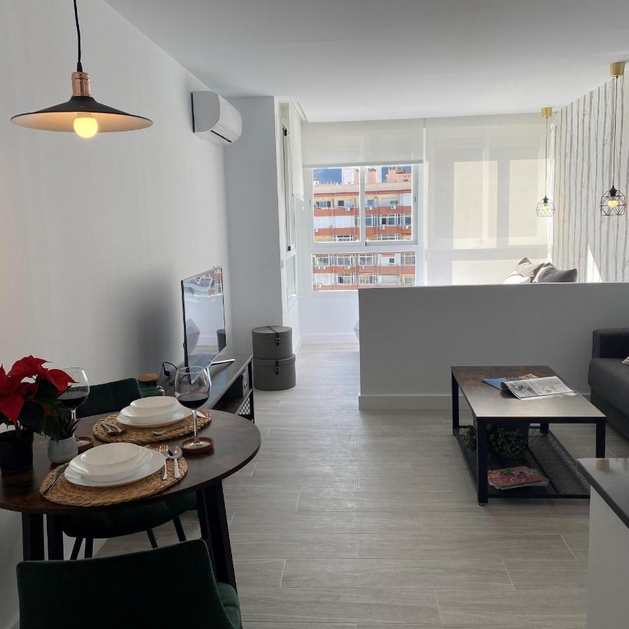 Carmen'S Cozy Apartment 토레몰리노스 외부 사진