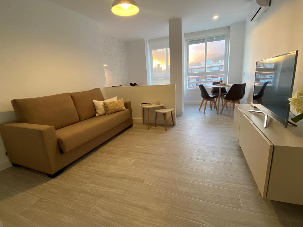 Carmen'S Cozy Apartment 토레몰리노스 외부 사진