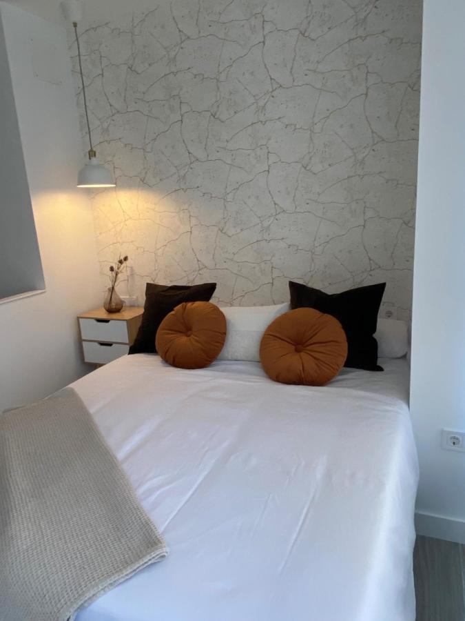 Carmen'S Cozy Apartment 토레몰리노스 외부 사진